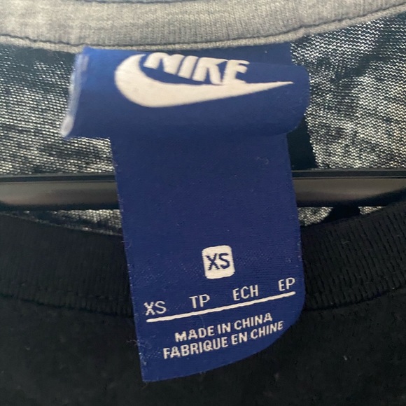 Nike just do it workout top - Picture 2 of 3